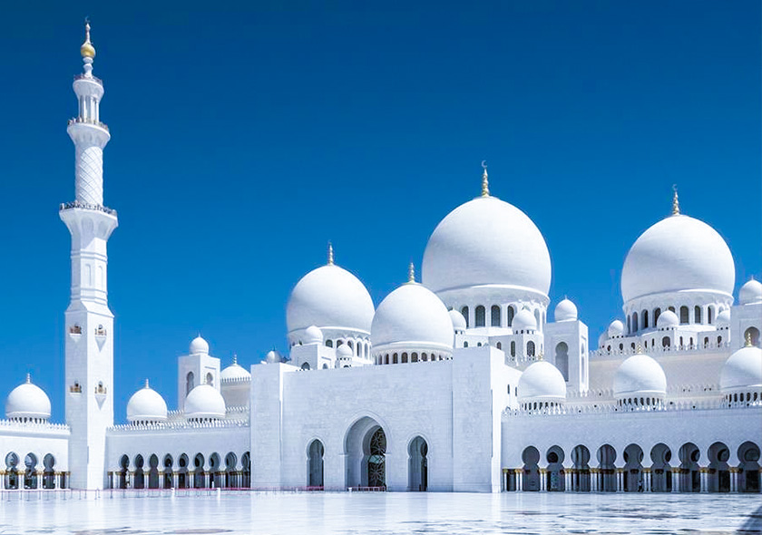 Abu Dhabi City Tour: Grand Mosque & Louvre Museum